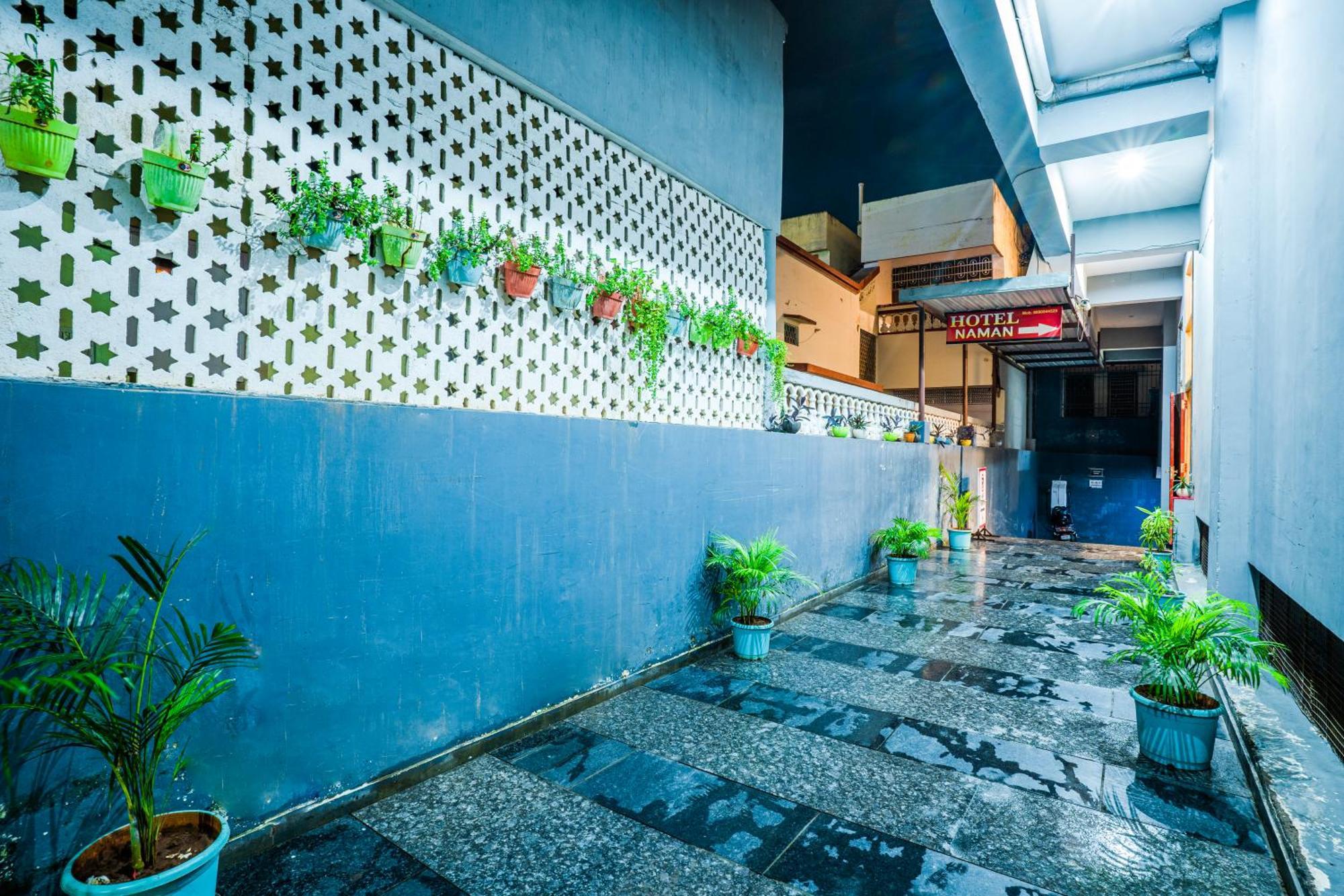 Hotel Naman Ουνταϊπούρ Εξωτερικό φωτογραφία