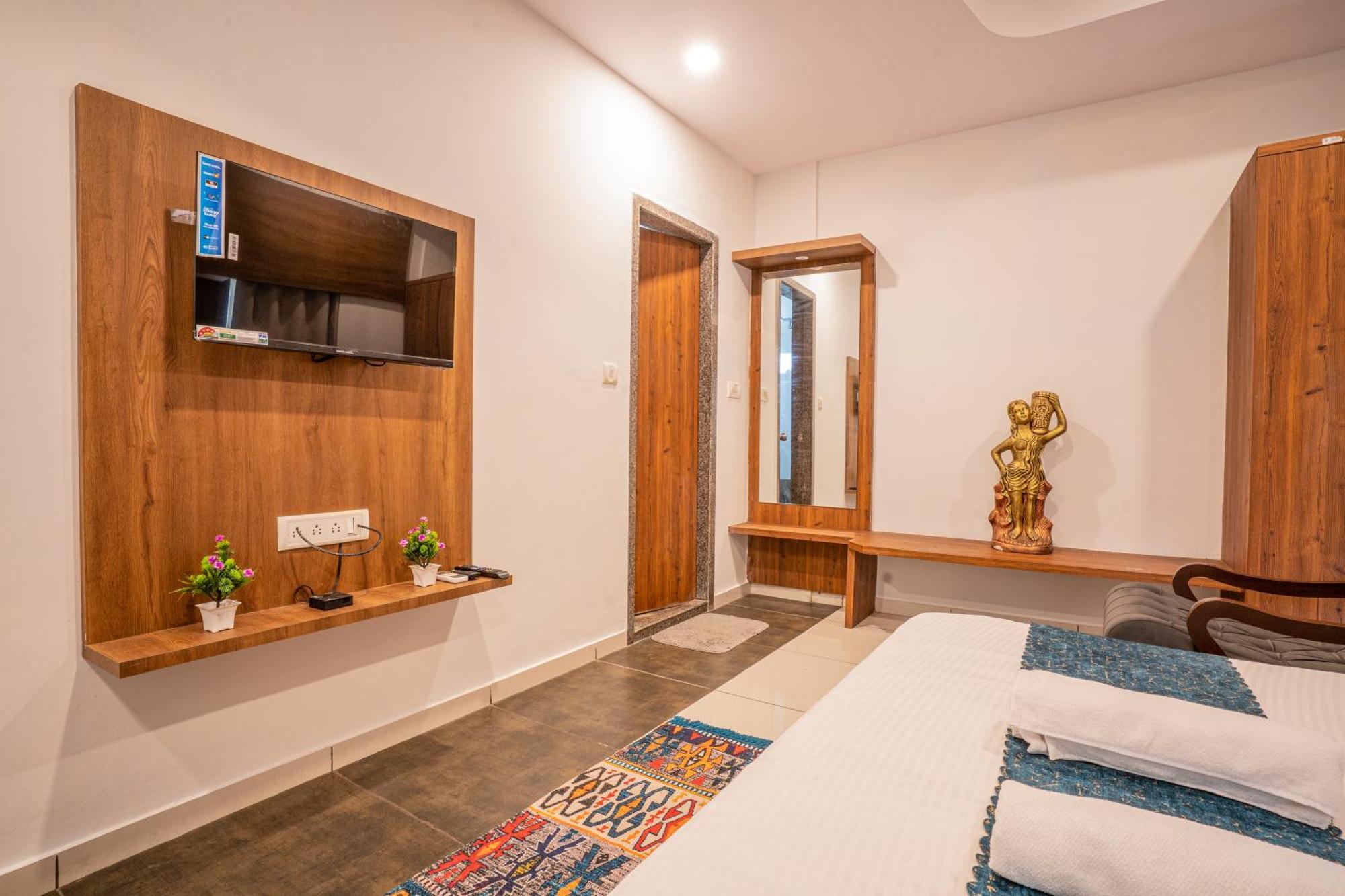 Hotel Naman Ουνταϊπούρ Εξωτερικό φωτογραφία
